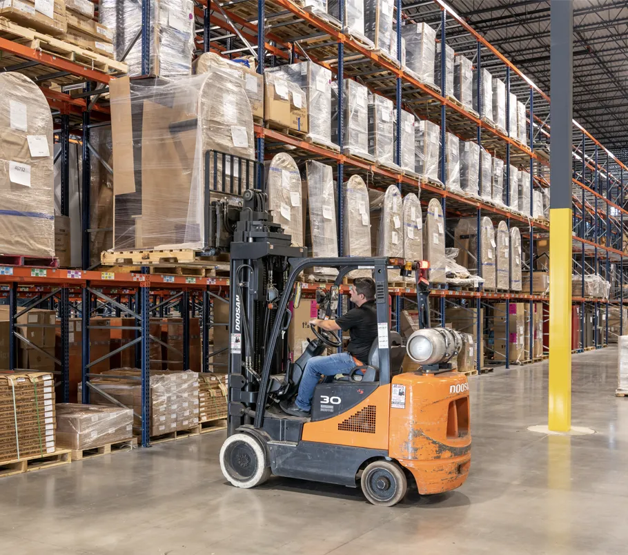 Move Solutions cross-dock warehouse operations in Dallas-Fort Worth
